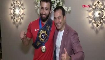 Milli güreşçi Burhan Akbudak'ın hedefi olimpiyat madalyası