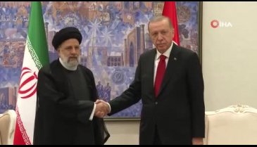 Cumhurbaşkanı Erdoğan, İranlı mevkidaşı Reisi ile görüştü