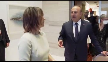Dışişleri Bakanı Çavuşoğlu Almanyalı mevkidaşıyla görüştü