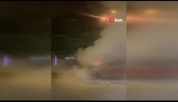 Bursa'da seyir halindeki araç alev aldı