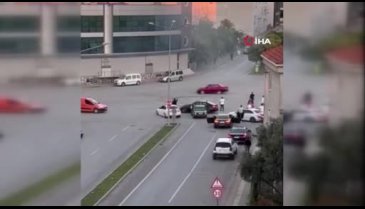 Bursa'da drift atıp trafiği tehlikeye soktular