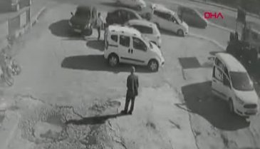 İstanbul'da yıkamaya getirilen otomobil çalındı