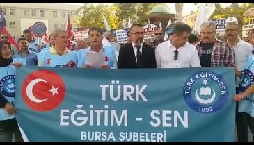 Türk Eğitim-Sen Bursa Şubeleri, eğitim çalışanlarının sorunları için eylem yaptı