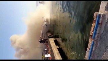 Bursa'da Gemlik'te korkutan tekne yangını