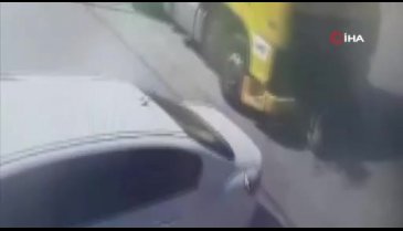 Adana'da korkunç kaza! Tırın altına kalarak can verdi