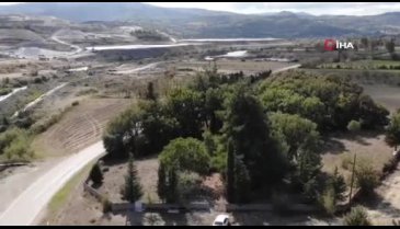 Bursa'da maden sahasında kalan yüzlerce mezar taşındı