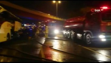 Ankara'da seyir halindeki yolcu otobüsü yandı