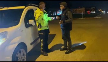 Bursa'da polise yakalanan ehliyetsiz sürücü: 4 kere dosya yaktım
