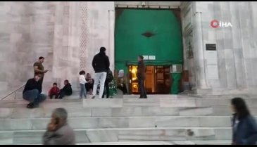 Bursa'da hırsızlar turistlerin pasaportlarını çaldı