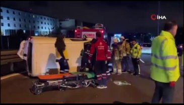 İstanbul'da 2 araç birbirine girdi: 1 yaralı