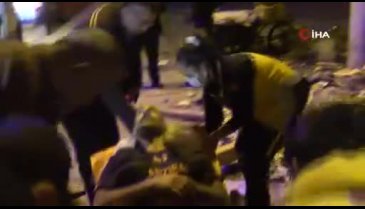 Bursa'da yolda bulduğu silahı temizlerken kendisini yaraladı