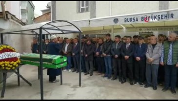 Bursalı Selma öğretmen gözyaşlarıyla toprağa verildi