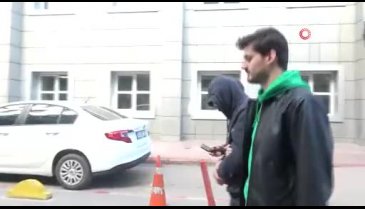 Bursa'da çatıdan çatıya hırsız kovalamacası