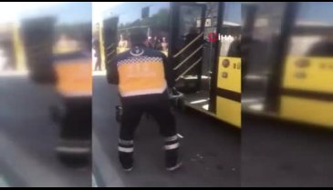 Bursa'da yolcu otobüste rahatsızlandı