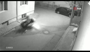 Eskişehir'de alacak verecek meselesi nedeniyle akrabalarının evini yaktı