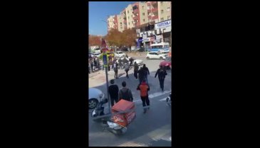 Bursa'da tartışma sırasında araç sürücüsü motoru ezdi