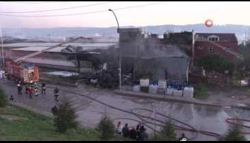 Kocaeli'de petrol firmasında çıkan yangın söndürüldü