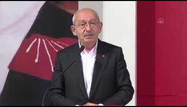 Kılıçdaroğlu: Bayrak ve vatanıyla sorunu olmayan herkesin başımızın üstünde yeri var