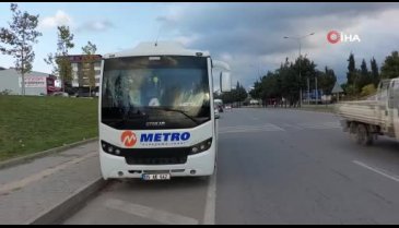 Samsun'da minibüs yolcu otobüsüne çarptı
