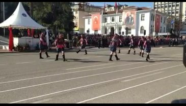 Bursa'da Cumhuriyet Bayramı coşkuyla kutlanıyor