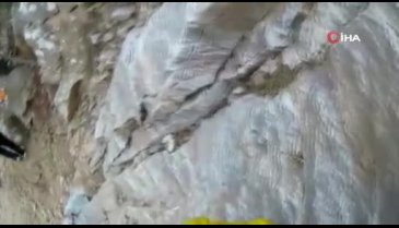 Kahramanmaraş'ta zeytin toplayan adam uçuruma yuvarlandı