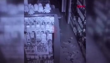 Bakan Soylu: Can kaybı yok ama yaklaşık 20 kadar binada çatlak var -2