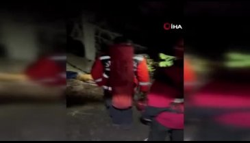 Uludağ'da mahsur kalan iki sporcu kurtarıldı
