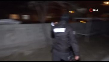 Aksaray'da şüpheli şahıs ile bekçiler arasındaki kovalamaca film sahnelerini aratmadı