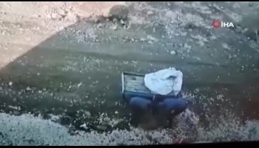 Şanlıurfa'da rögar kapağını çalmak isterken çukura düştü