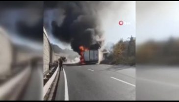 Bursa'da iki ayrı araç yangını