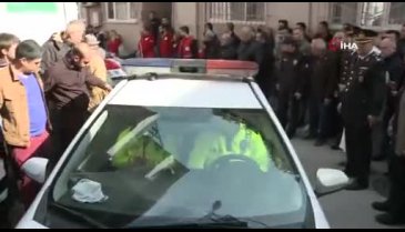Bursalı şehide baba evinden uğurlama