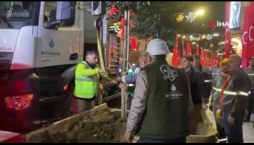 Patlama sonrası İstiklal Caddesi'ndeki saksılar kaldırılıyor