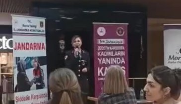 Bursa'da Jandarmadan kadına yönelik şiddetle mücadele farkındalığı