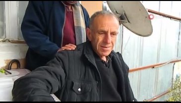 Ardahan'da kafasına vurulan elmanın rengini ve cinsini biliyor