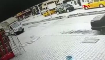 Bolu'da ticari aracın çarptığı 10 yaşındaki çocuk, ağır yaralandı