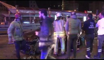 İstanbul'da 12 araç birbirine girdi
