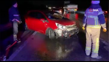 Bursa'da yaşlı çift dehşeti yaşadı! Bariyerlere çarptılar