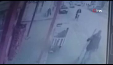 Bursa'da otomobilin çarptığı bisikletli yaralandı