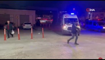 Bursa'da sigara vermeyen genci karnından bıçakladı