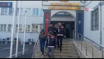 Bursa'da tamir için girdikleri evde hırsızlık yaptılar