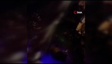 İstanbul Bebek'te iskele çöktü! denize düşenler var - 3