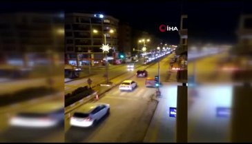 Bilecik'te EYT kararını konvoy yaparak kutladılar