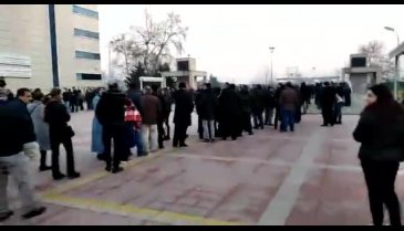 Bursa SGK önünde EYT kuyruğu
