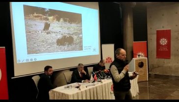 Bursa'da 'Dezenformasyonla nasıl mücadele edilir?' programı düzenlendi