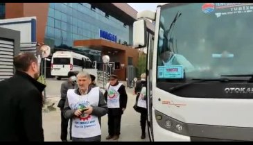 WBursa tekstil işçilerinden şarkılı türkülü basın açıklaması -2