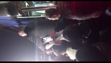 Muharrem İnce Bursa'da gençlerle bir araya geldi