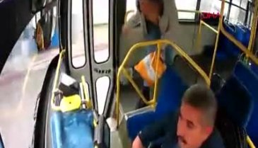 Kocaeli'de tartıştığı şoförü defalarca yumrukladı!