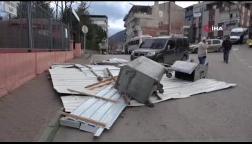 Bursa'da lodos hayatı olumsuz etkiledi!