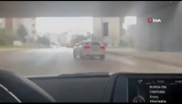 Bursa'da trafikte drift