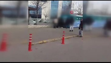 Kocaeli'nde liseli kızlar şok cihazlıyla kavgaya tutuştu